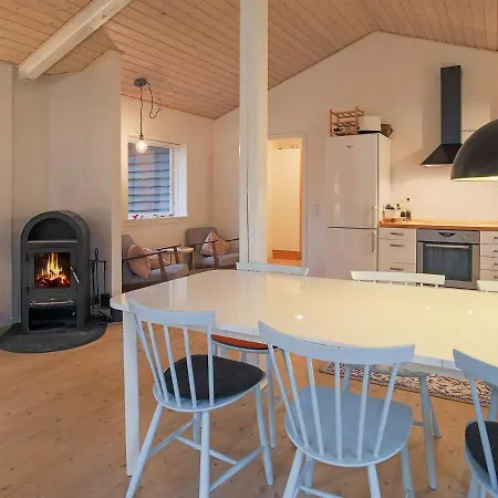 8 Person Holiday In Vejby