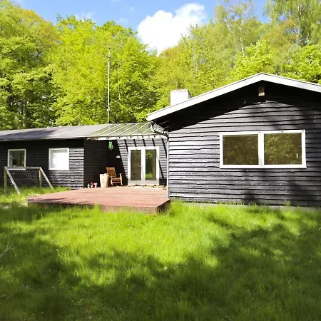 8 Person Holiday In Dom wakacyjny Vejby